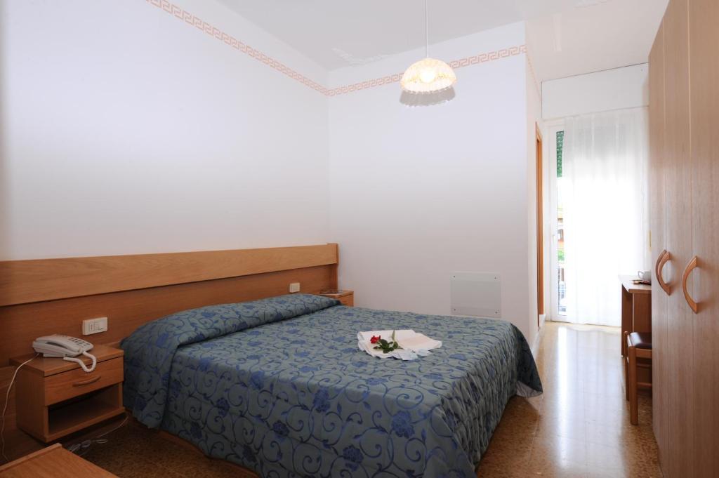 Hotel Marina Бардолино Екстериор снимка